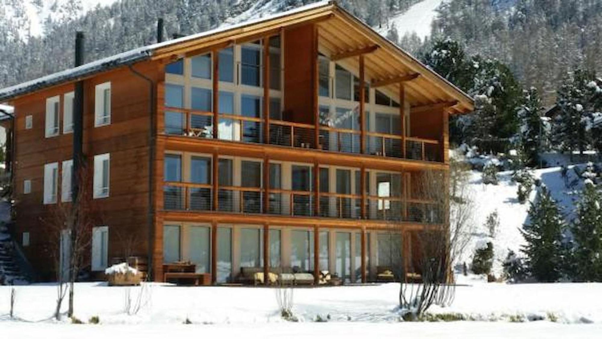 Chesa Rivarel - Pontresina Luaran gambar
