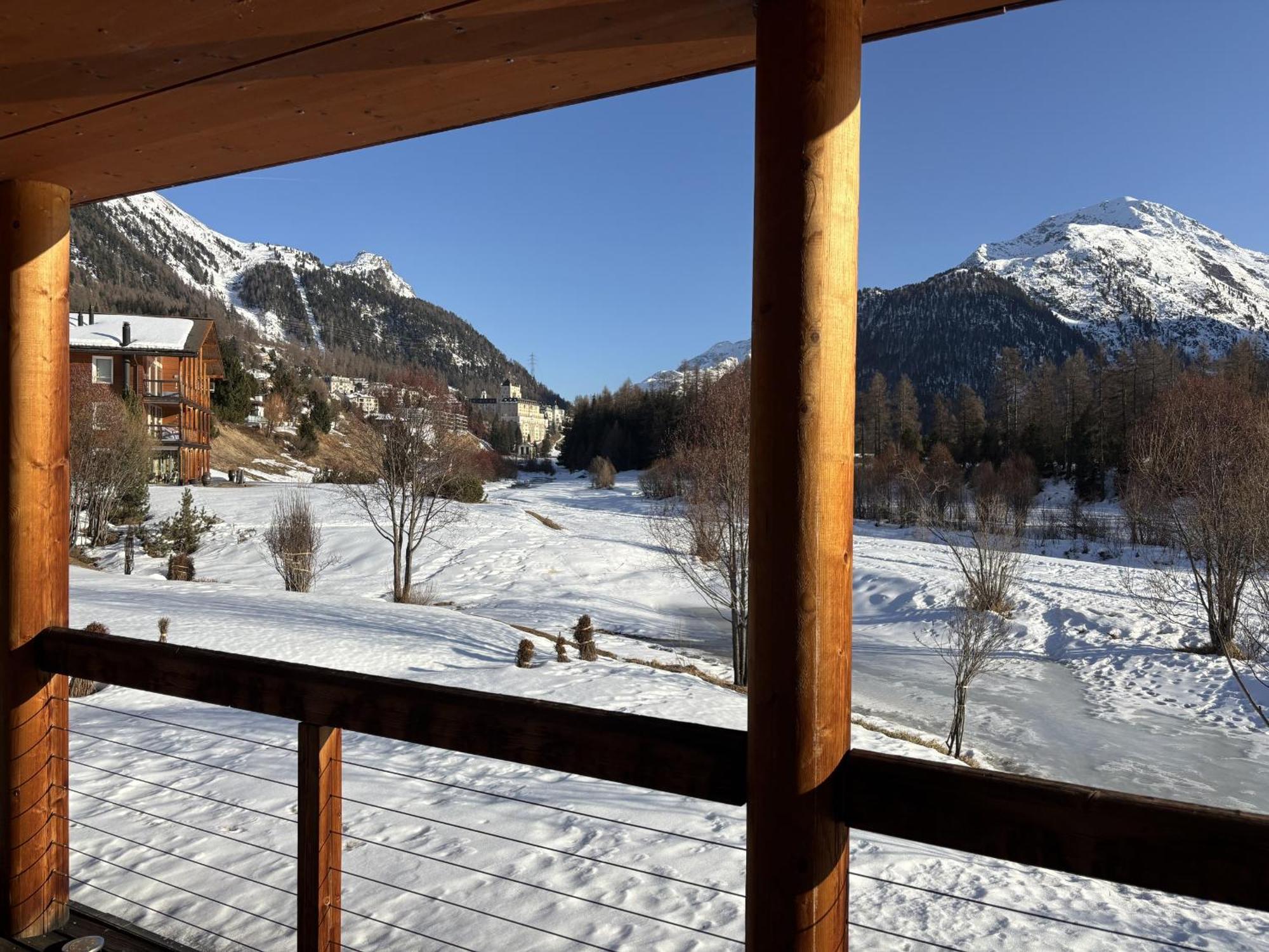 Chesa Rivarel - Pontresina Luaran gambar